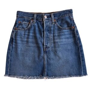Levi's Ribcage Blue Denim Mini Skirt in Noe Starter